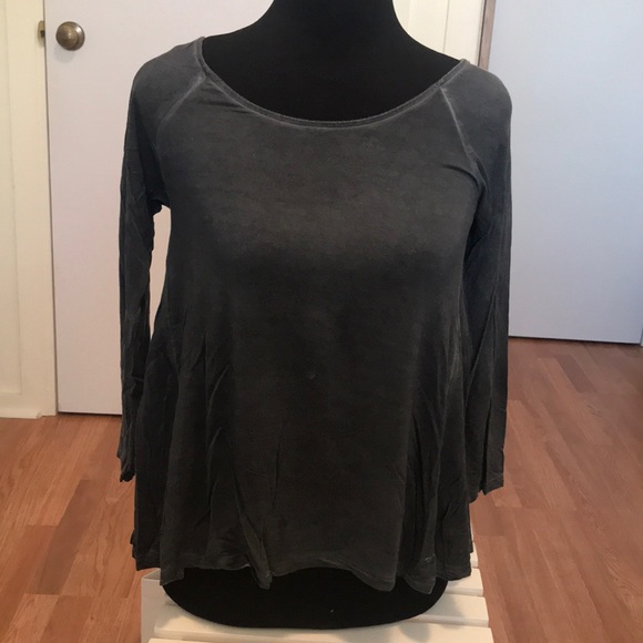 American Eagle Outfitters Tops - AMERICAN EAGLE SOFT AND SEXY TOP
